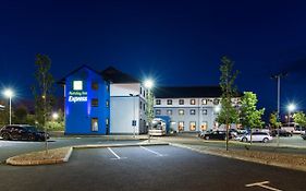 Holiday Inn Express Antrim By Ihg